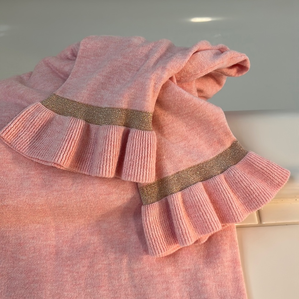 Lilly Pulitzer, summer sweater, three-quarter sleeves pink with gold on sleeves - Picture 3 of 5